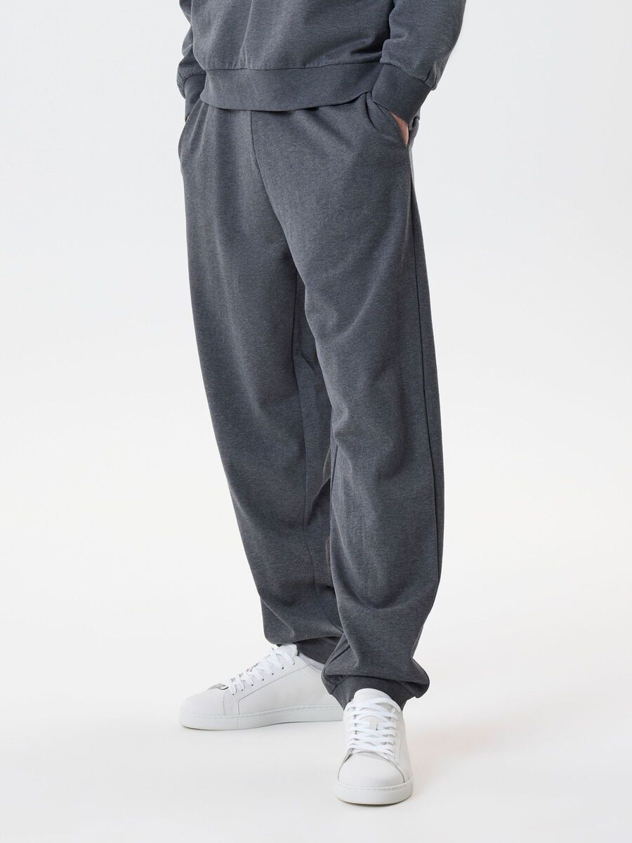 Product carousel image 1 LOOS FIT SWEATPANTS, Asphalt