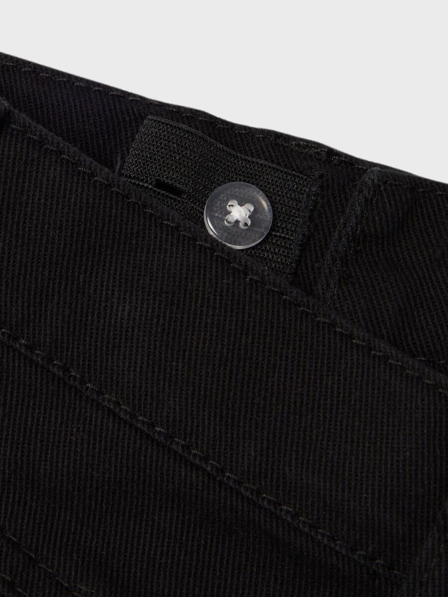 Carousel image 3 REGULAR FIT SHORTS, Black