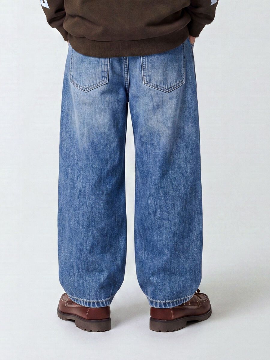 Carousel image 7 AVSMALNANDE PASSFORM JEANS, Medium Blue Denim