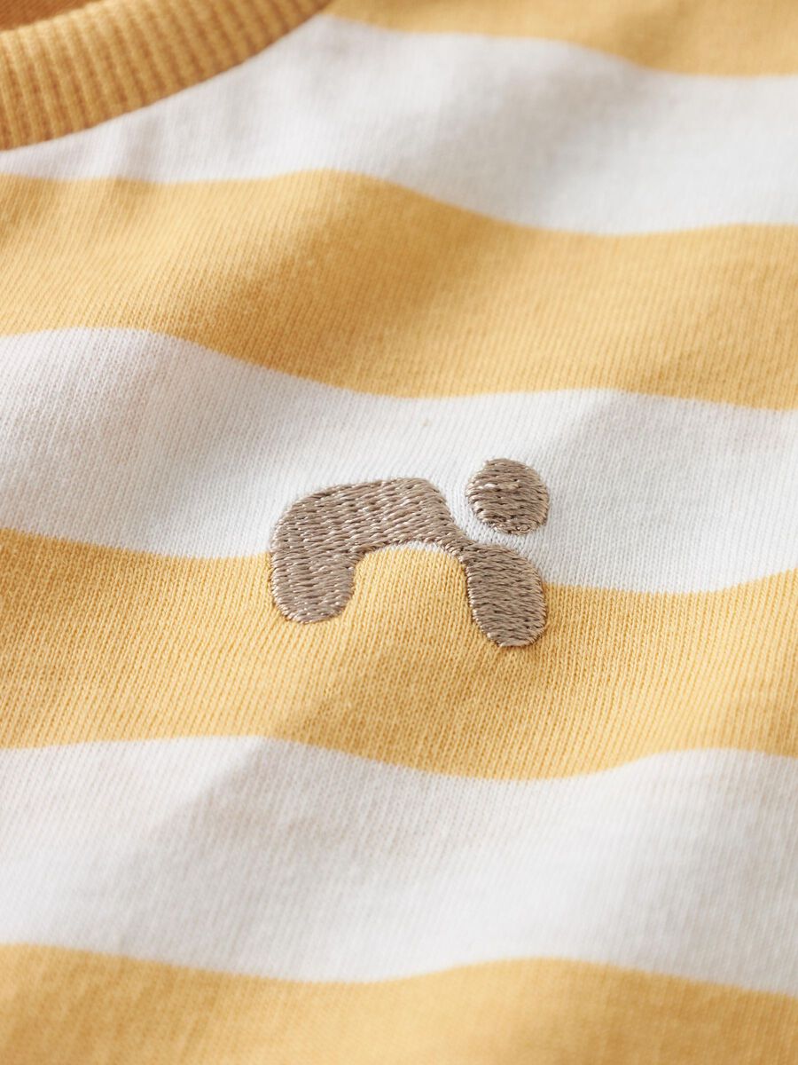 name it REGULAR FIT T-SHIRT, Buff Yellow, highres - 13238142_BuffYellow_005.jpg