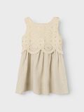 name it ÄRMELLOSES KLEID, Bleached Sand, highres - 13242274_BleachedSand_003.jpg