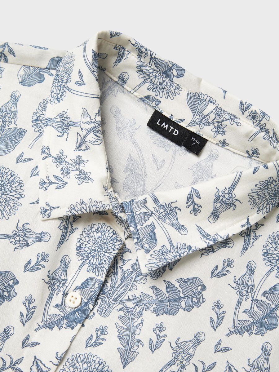 name it SHORT SLEEVED SHIRT, White Alyssum, highres - 13241479_WhiteAlyssum_1176064_005.jpg