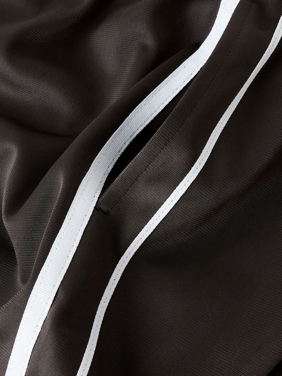 Carousel image - JOGGER SHORTS, Delicioso | 4