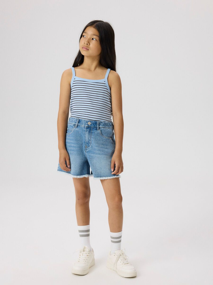 Carousel image - WIJDE PIJPEN DENIM SHORT, Medium Blue Denim | 3
