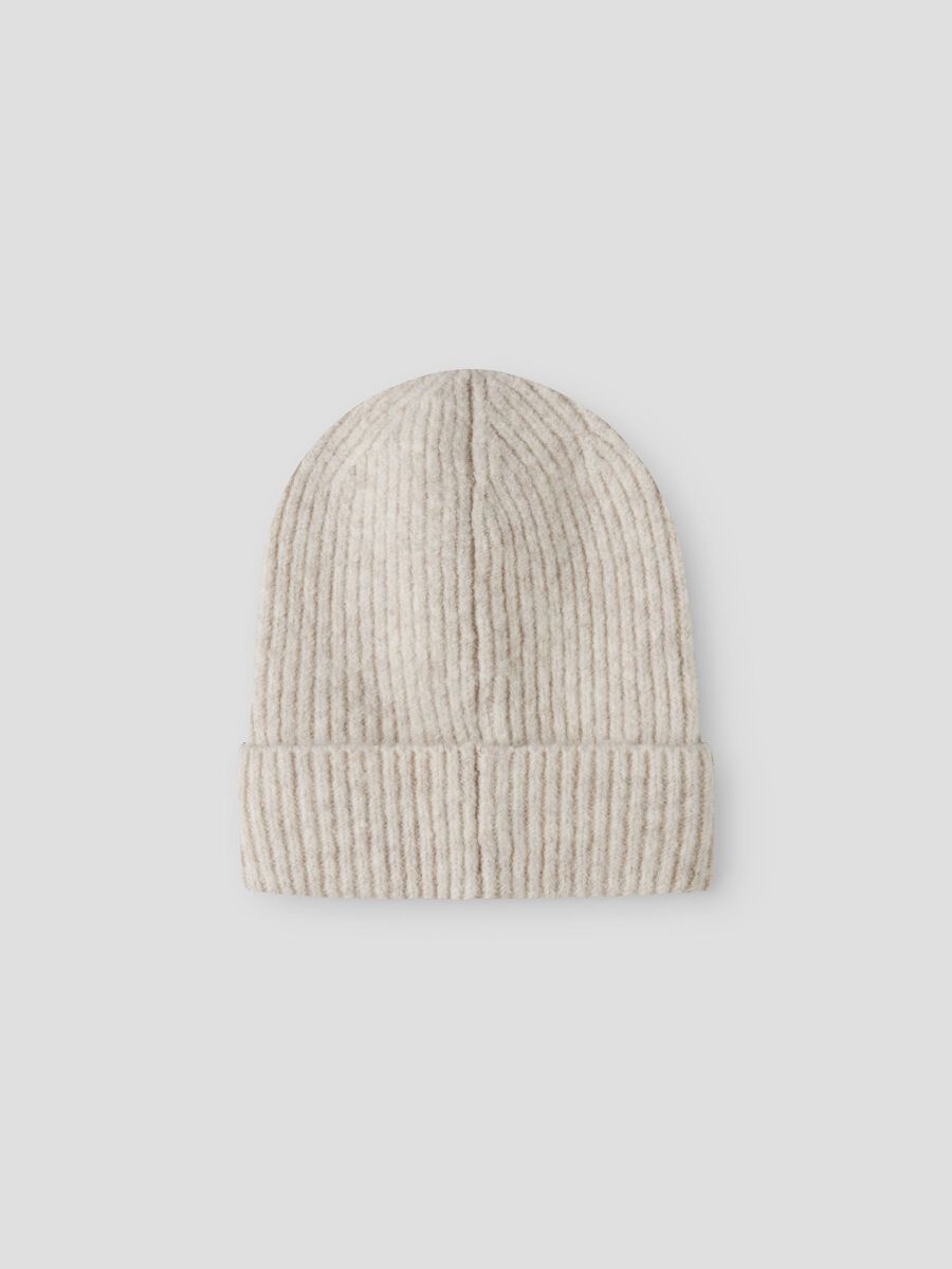 Product carousel image 2 BAGDE DETAIL BEANIE, Rainy Day