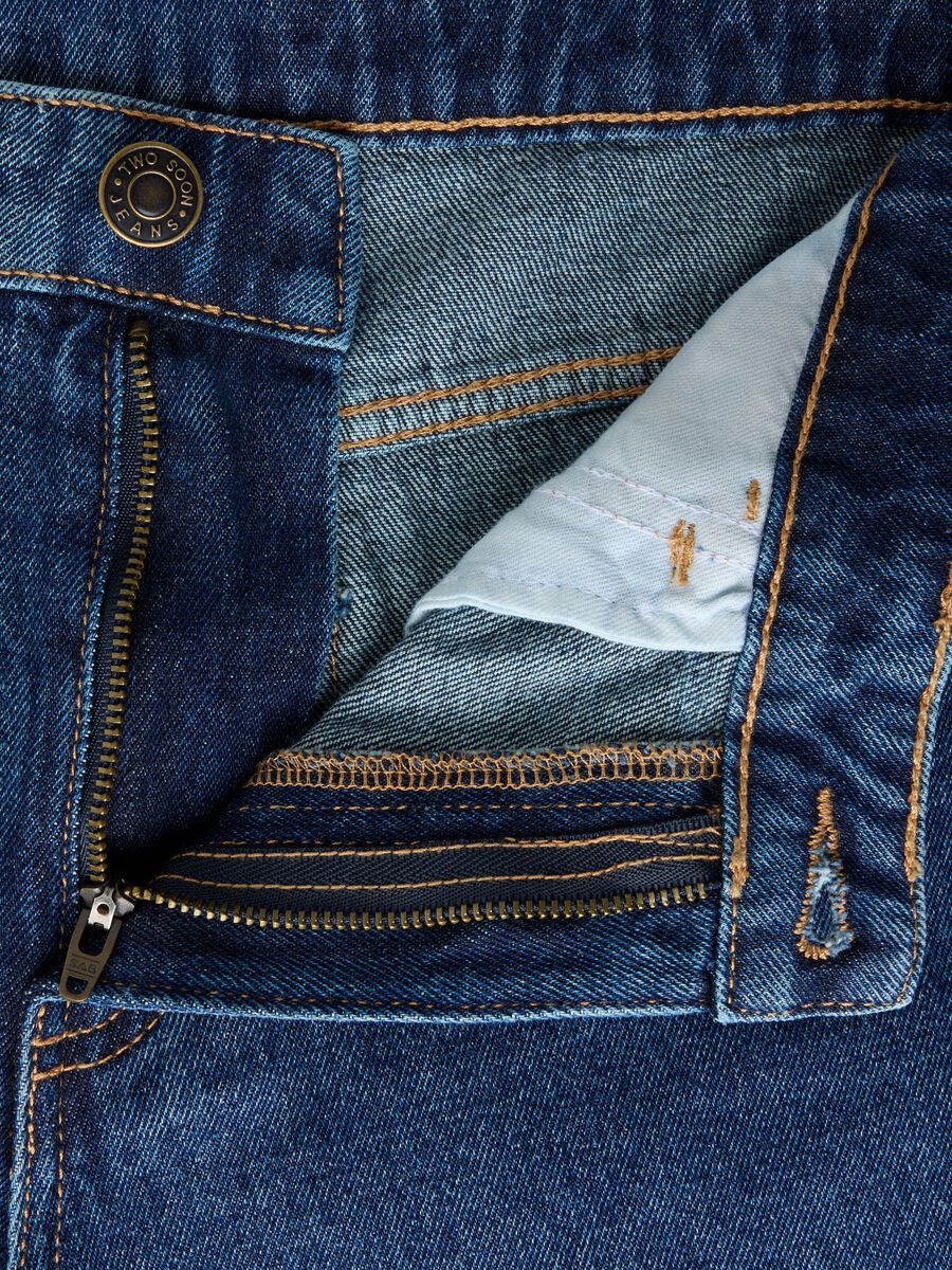 Carousel image 4 BAGGY MEDIUM WAIST SHORT DENIM SHORTS, Dark Blue Denim
