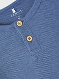 name it RIBB KNAPP LÅNGÄRMAD TOPP, Bijou Blue, highres - 13198045_BijouBlue_925484_005.jpg