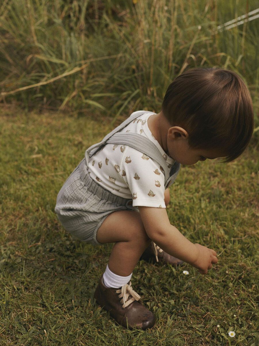 name it SHORT SLEEVED ROMPER, Coconut Milk, highres - 13243699_CoconutMilk_1187251_008.jpg