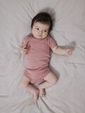 Name it HARTJESPRINT ROMPER, Buttercream, highres - 13227028_Buttercream_008.jpg