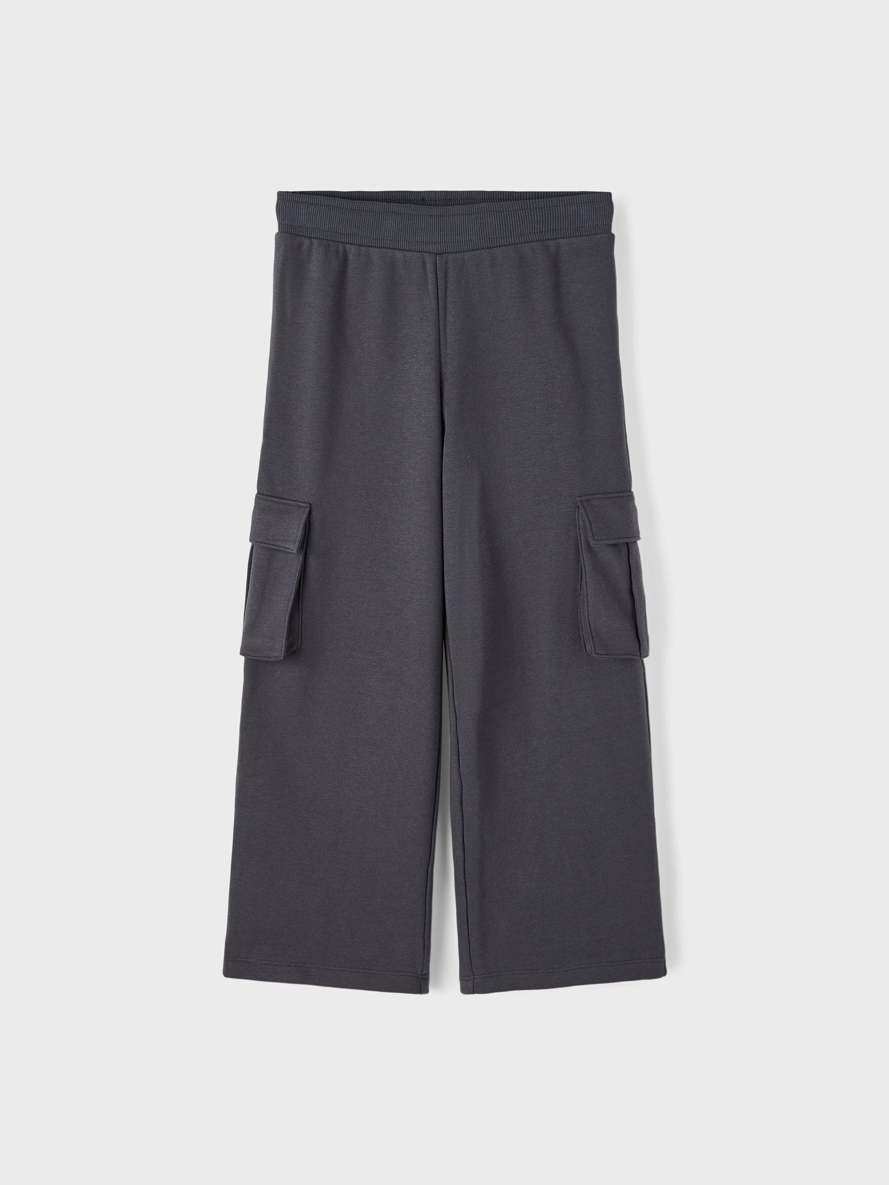 Sweatpants cargo shorts top