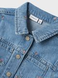 name it DE CORTE CROPPED CHAQUETA VAQUERA, Light Blue Denim, highres - 13238648_LightBlueDenim_005.jpg