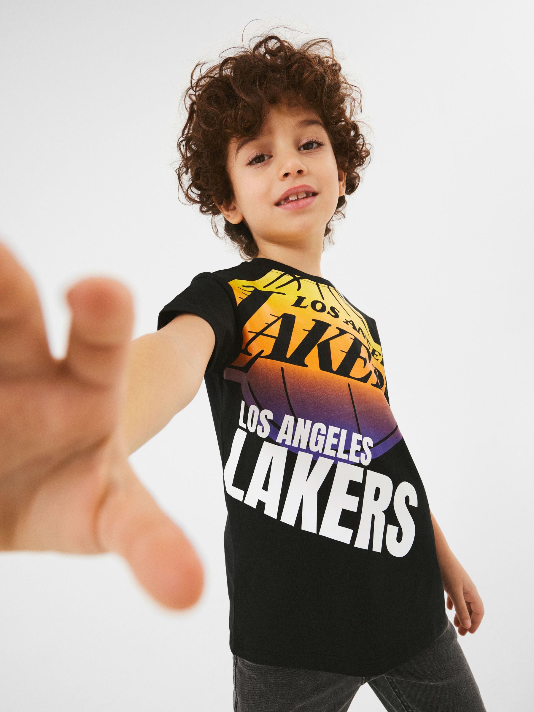 NBA T SHIRT Boys Black NAME IT Austria