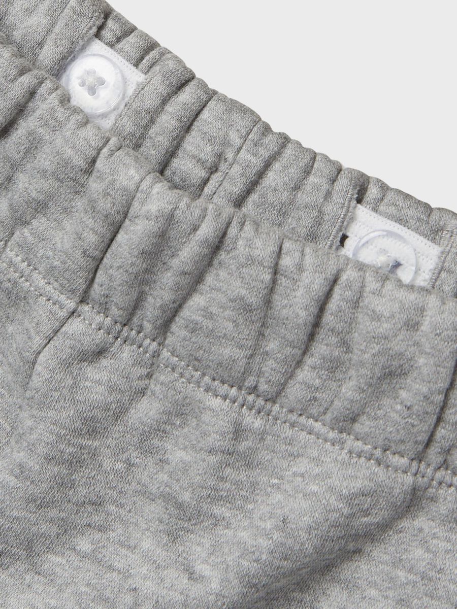 name it REGULAR FIT TROUSERS, Grey Melange, highres - 13239528_GreyMelange_005.jpg