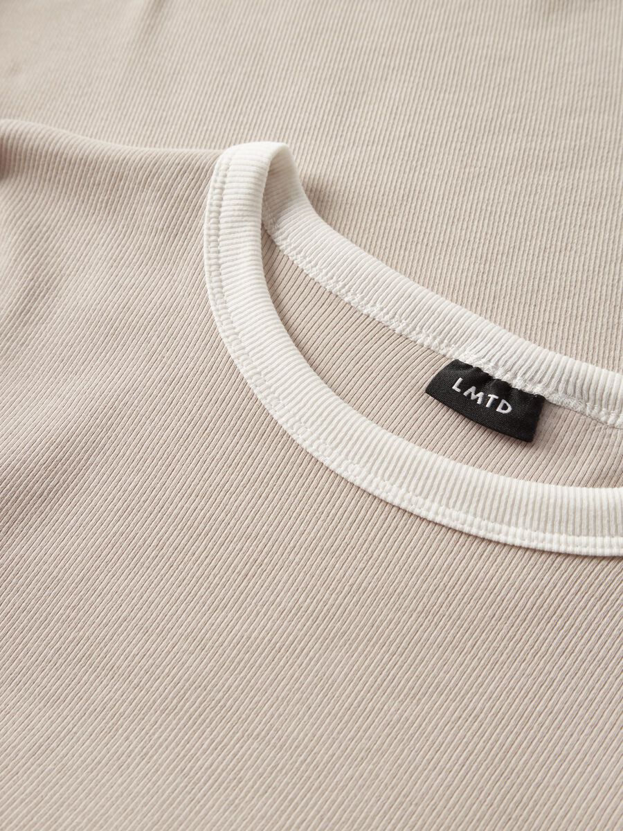 Product carousel image - ORGANIC COTTON TOP, Peyote | 2
