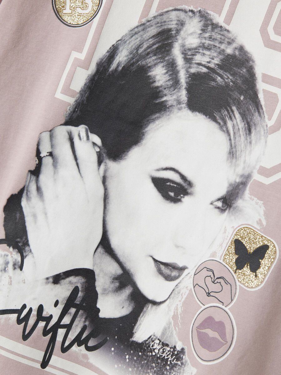 Name it TAYLOR SWIFT T-SHIRT, Burnished Lilac, highres - 13246833_BurnishedLilac_005.jpg