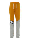 Name it COLOUR BLOCK SWEATPANTS, Cathay Spice, highres - 13168896_CathaySpice_001.jpg