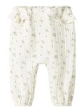 name it ORGANIC COTTON TROUSERS, Cloud Dancer, highres - 13240056_CloudDancer_001.jpg