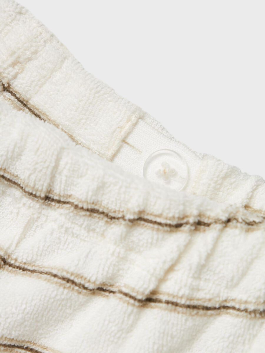 name it ORGANIC COTTON SHORTS, Cloud Dancer, highres - 13243078_CloudDancer_005.jpg