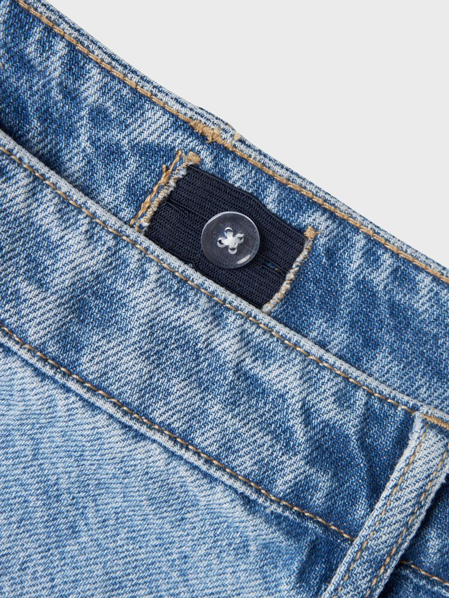 name it LONG PLEATED DENIM SHORTS, Medium Blue Denim, highres - 13241367_MediumBlueDenim_005.jpg