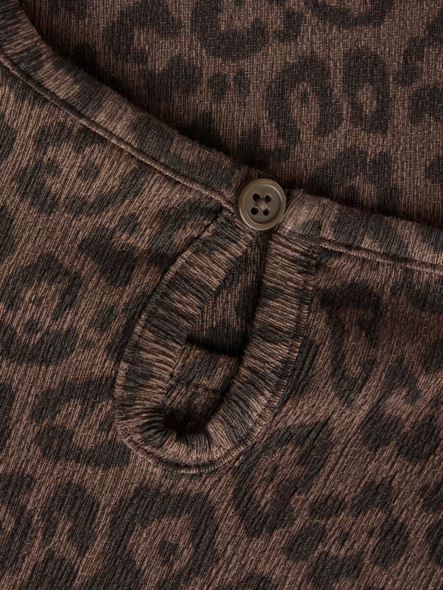 Carousel image 3 REGULAR FIT TOP, Chocolate Brown
