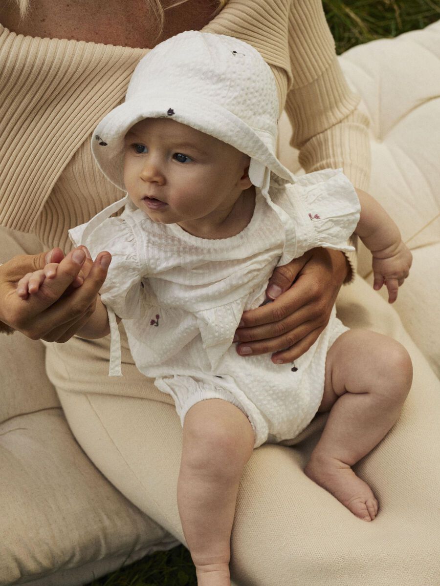 name it COMFORT HAT, Cloud Dancer, highres - 13242209_CloudDancer_007.jpg