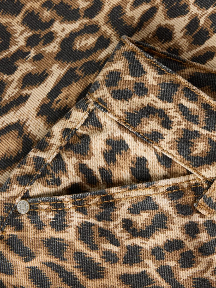 Carousel image 6 COUPE MOM JEAN, Silver Mink