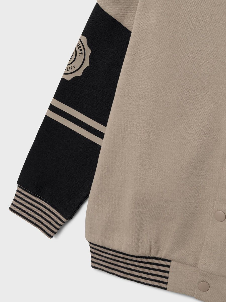 name it SWEAT CARDIGAN, Weathered Teak, highres - 13234118_WeatheredTeak_1132713_005.jpg