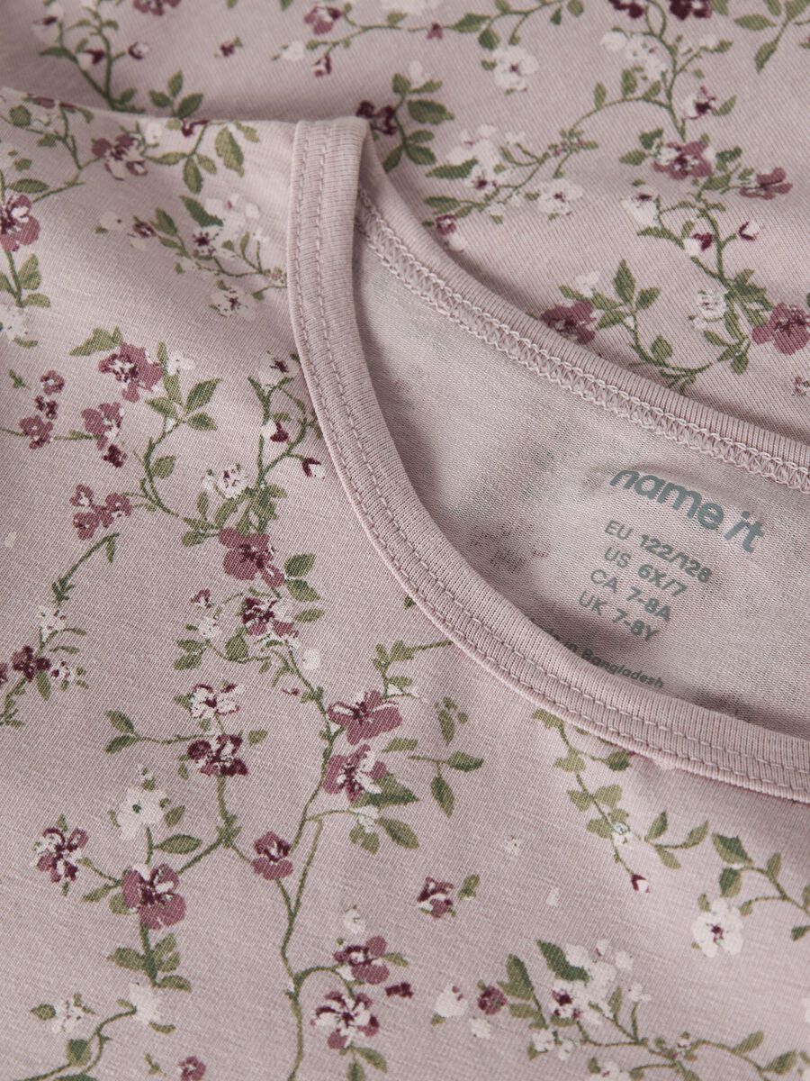 Carousel image - &Oslash;KOLOGISK BOMULD PYJAMASS&AElig;T, Violet Ice | 4