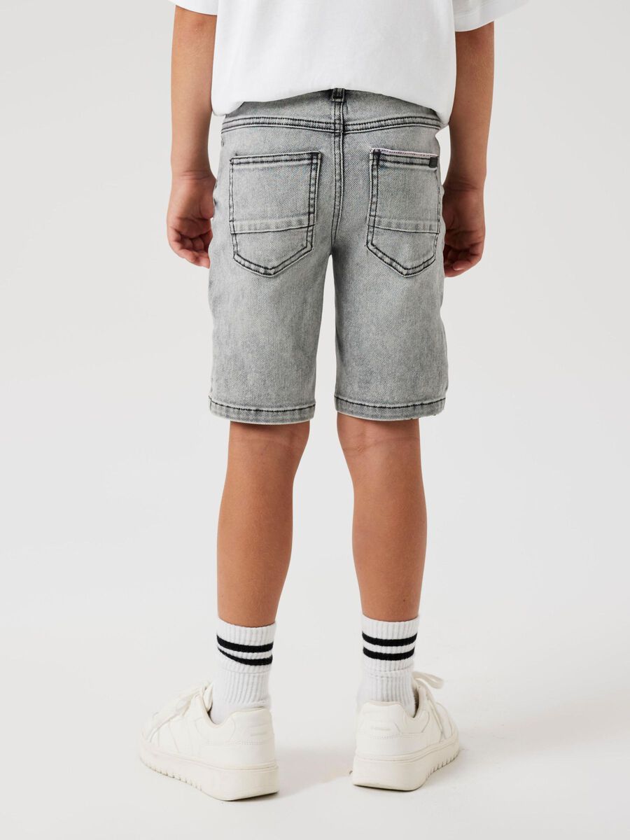 name it SLIM FIT JEANSSHORTS, Light Grey Denim, highres - 13240361_LightGreyDenim_007.jpg
