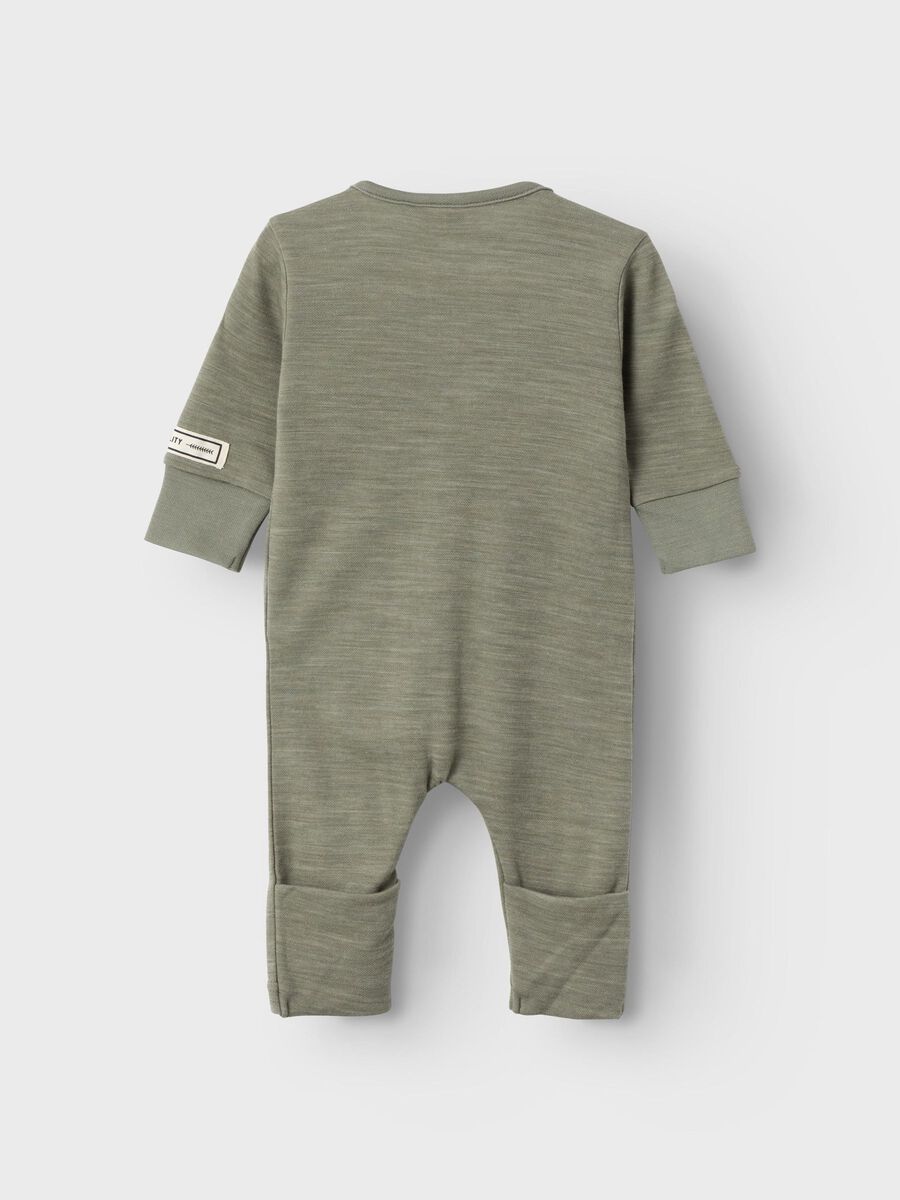 name it LONG SLEEVED NIGHTSUIT, Vetiver, highres - 13214515_Vetiver_002.jpg
