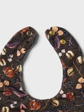 Name it ALL OVER PRINTED SCARF BIB, Hot Fudge, highres - 13198831_HotFudge_005.jpg