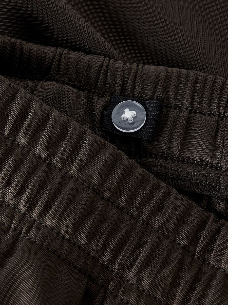 Product carousel image - JOGGER SHORTS, Delicioso | 2