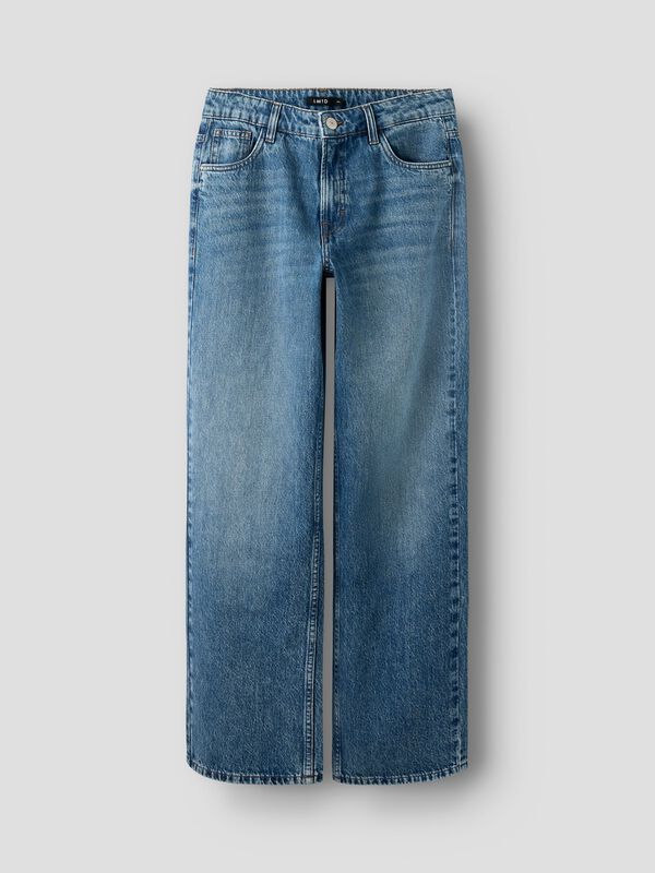 Loose Fit Jeans